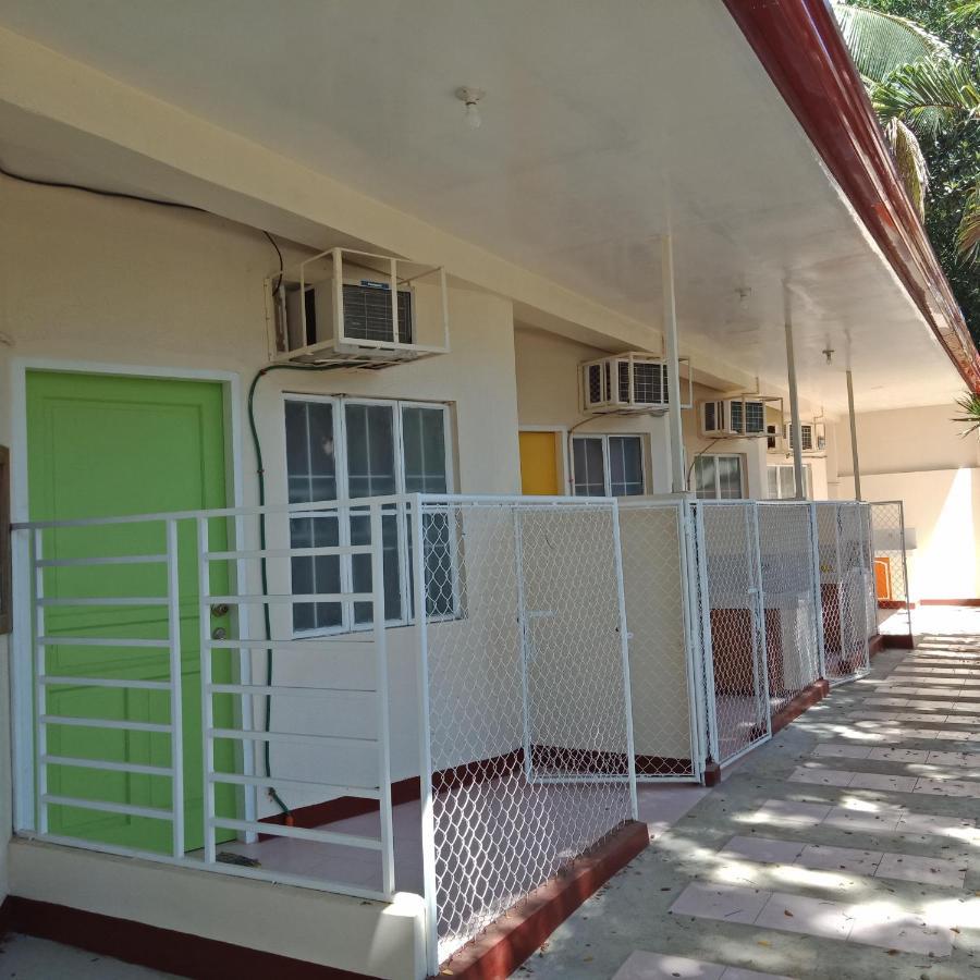 D'Lucky Garden Inn & Suites Tiniguiban Εξωτερικό φωτογραφία